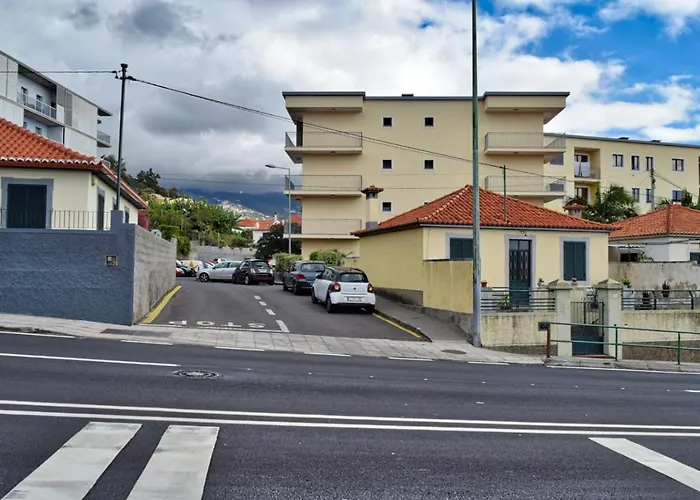 Perola, A Home In Madeira